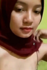 Hijab Merah Nakal